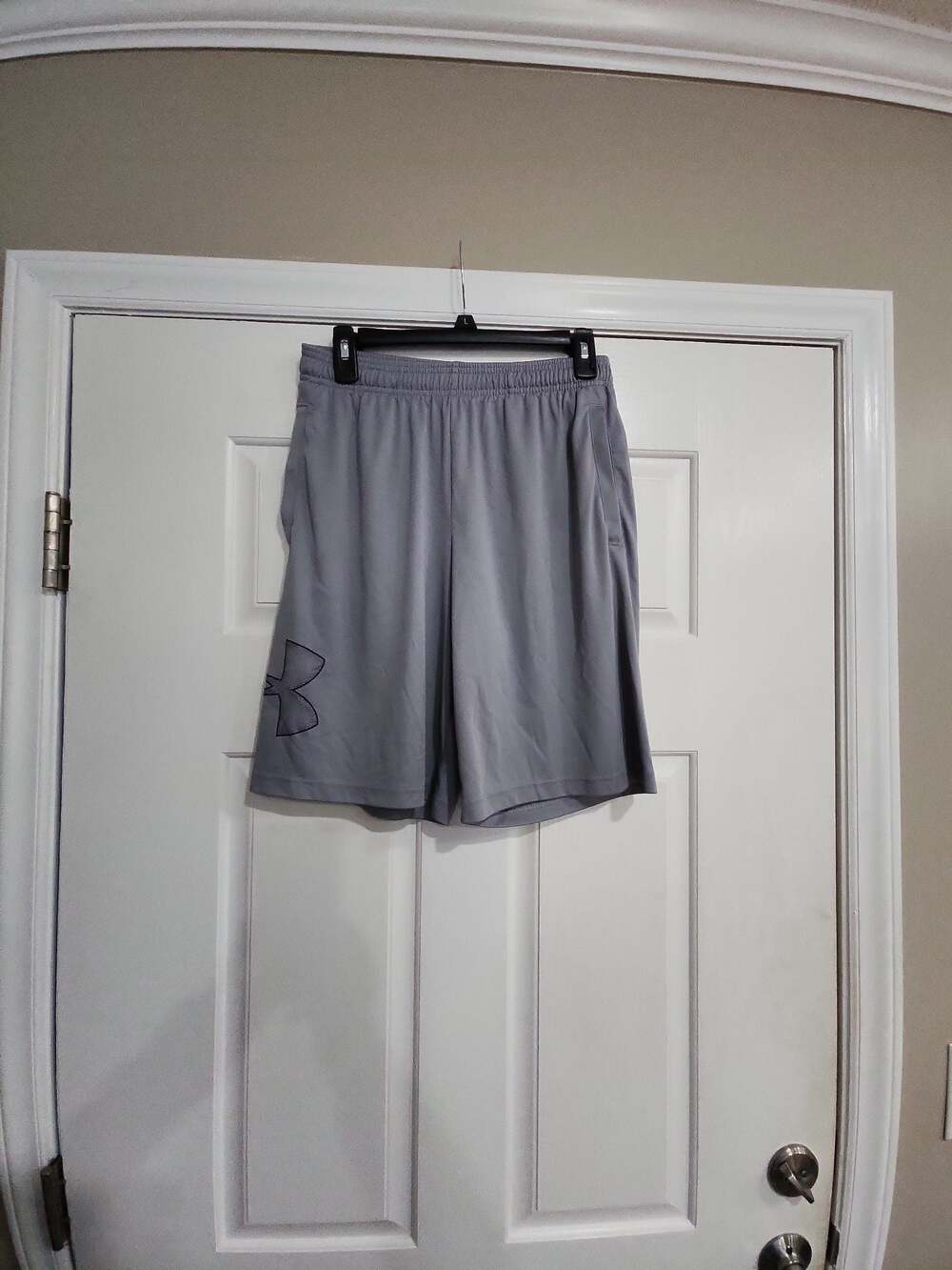 Under Armour Men's UA Tech Graphic Shorts Gray
